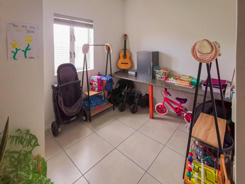 3 Bedroom Property for Sale in Mooikloof Country Estate Western Cape